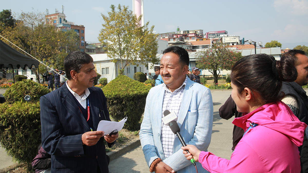 ‘दमनले आन्दोलन दबिन्न, पहिचान पक्षधरको आन्दोलनकाे माग सम्बाेधन गराैं’